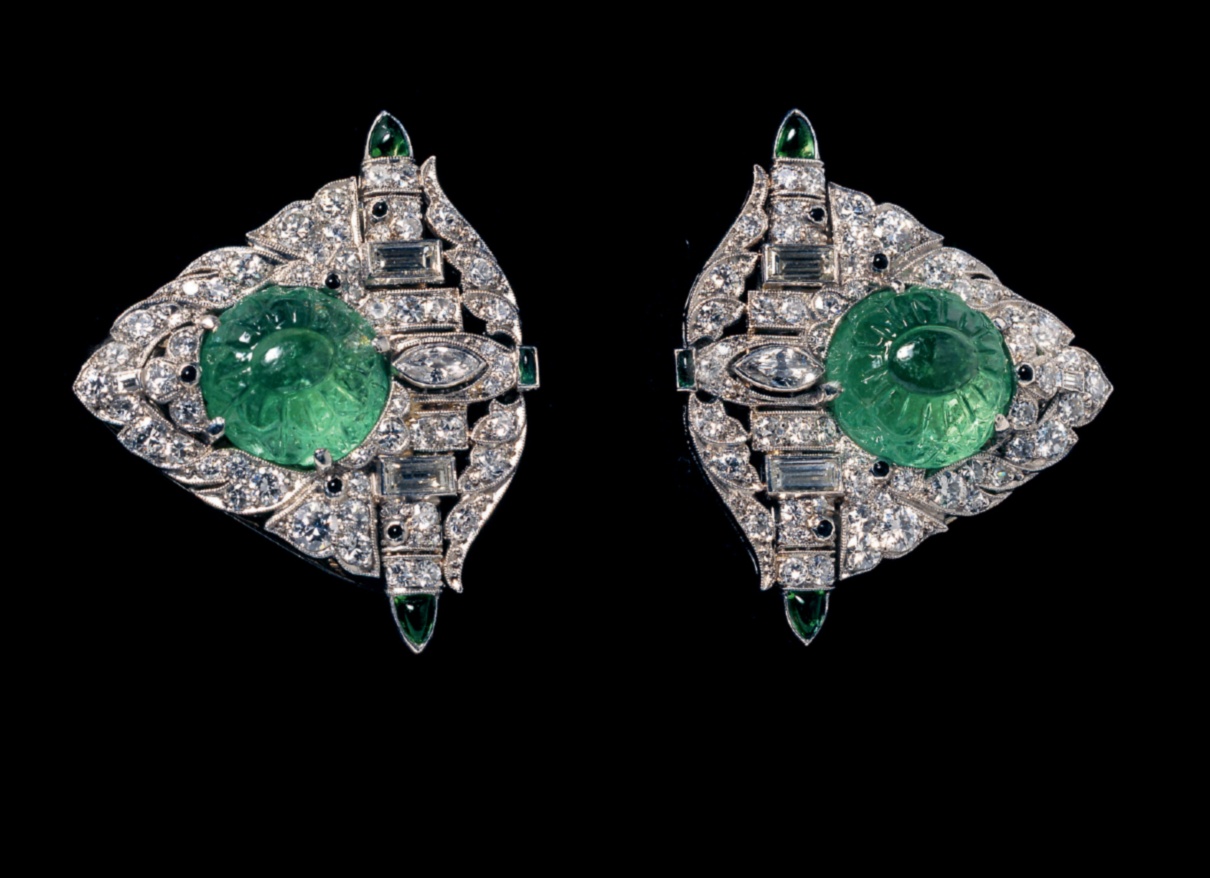 אלגנטיות של פעם: תכשיטים עתיקים נחשפו