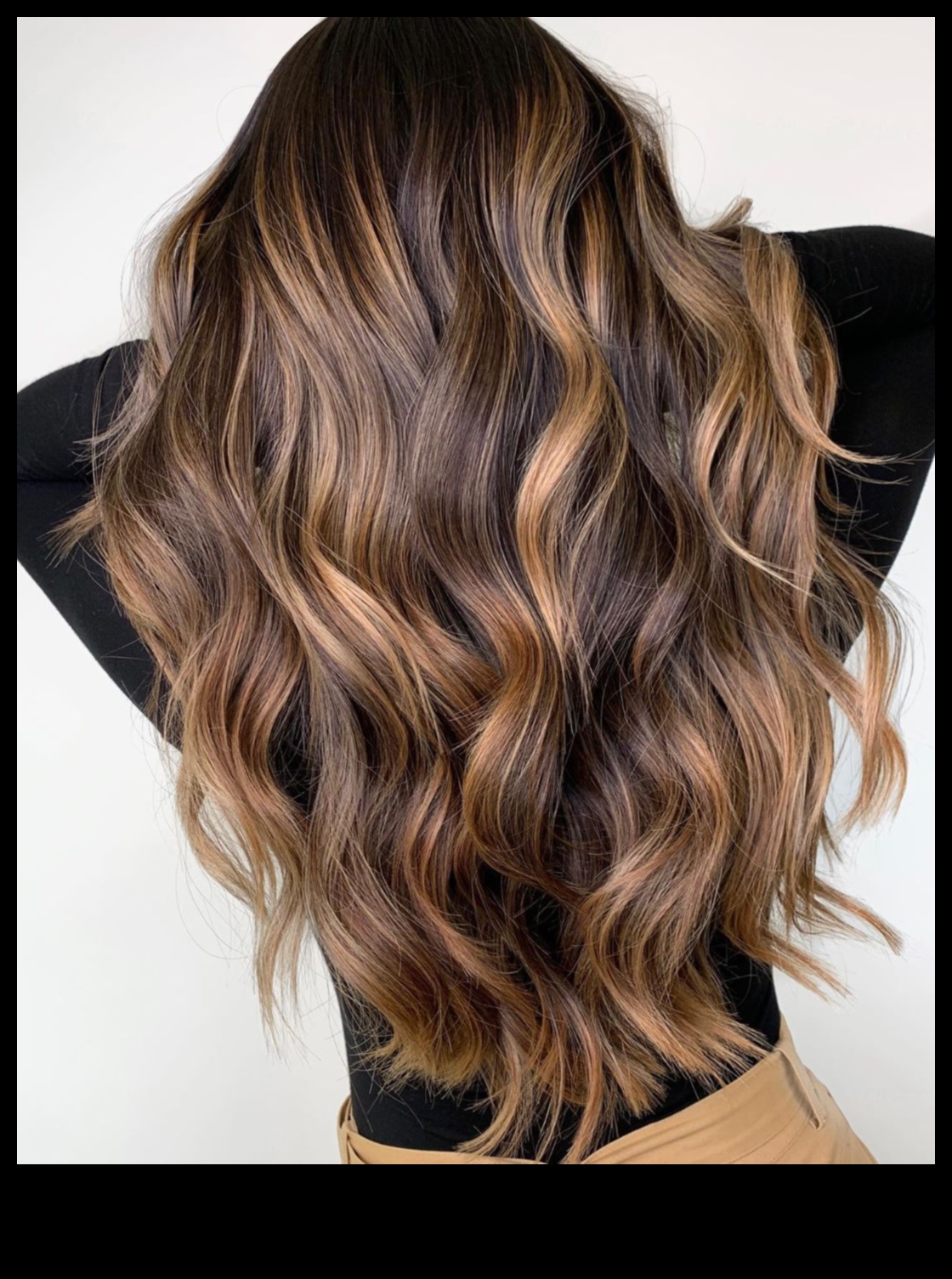 אלגנטיות עדינה: רעיונות לצבע שיער במראה טבעי