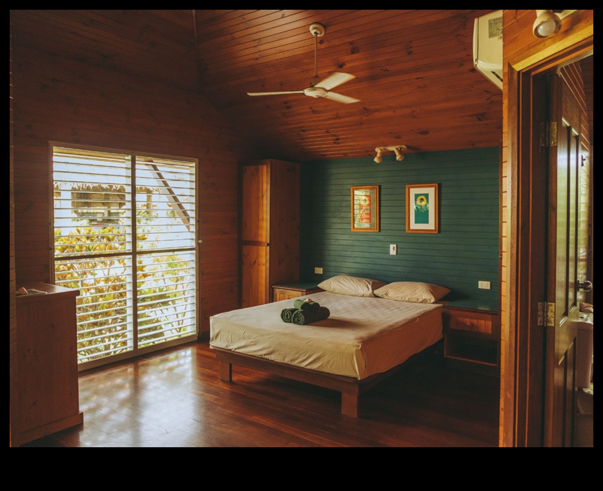 Nook Navigators מדריך לינה מקיף לנוסע המודרני 3 Nook Navigators: A Comprehensive Accommodation Handbook