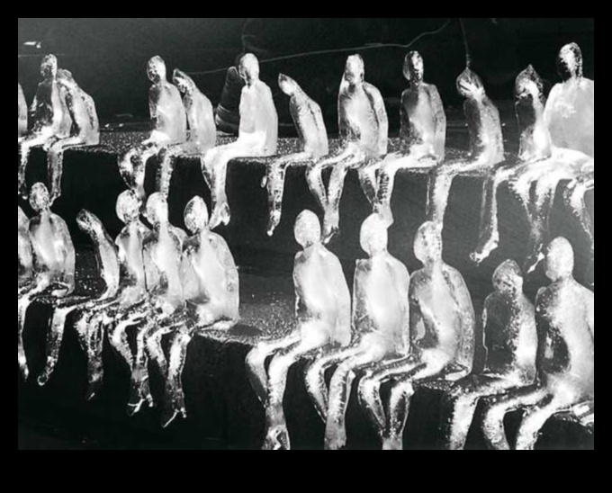 יופי ארע: לכידת רגעים באמנות גוף אקספרסיבית