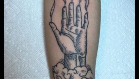Glove of Glory: צאו למסע של Grand Statement Hand Tattoos