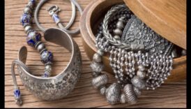 אלגנטיות של פעם: תכשיטים עתיקים נחשפו