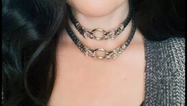 הצהרה עדינה: שפר את המראה שלך עם קולרים עדינים