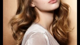 ללא רבב וחשוף: חושפים את סודות האיפור הטבעי המינימליסטי