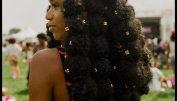 קרנבל תלתלים: חוגגים את המגוון של תסרוקות מתולתלות